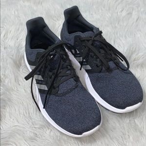 Adidas cloudfoam running shoes
